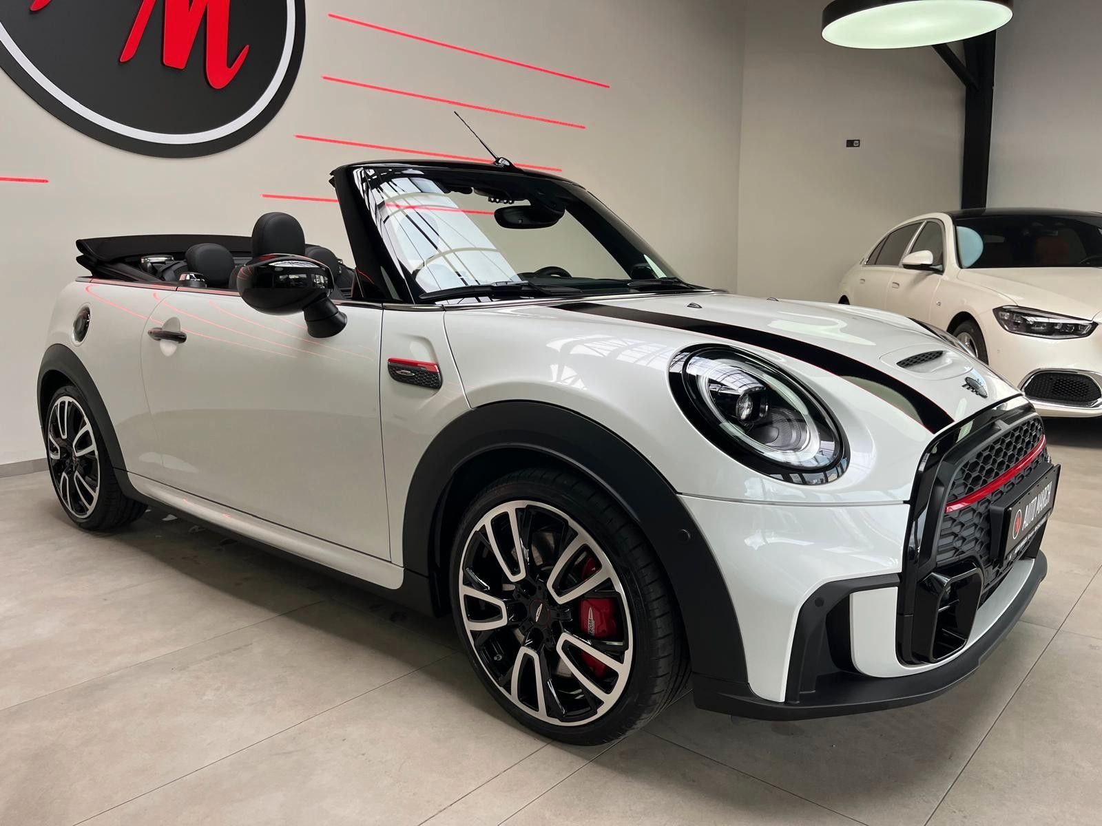 Fahrzeugabbildung MINI John Cooper Works Cabrio Trim*Premium +*1.Hand*