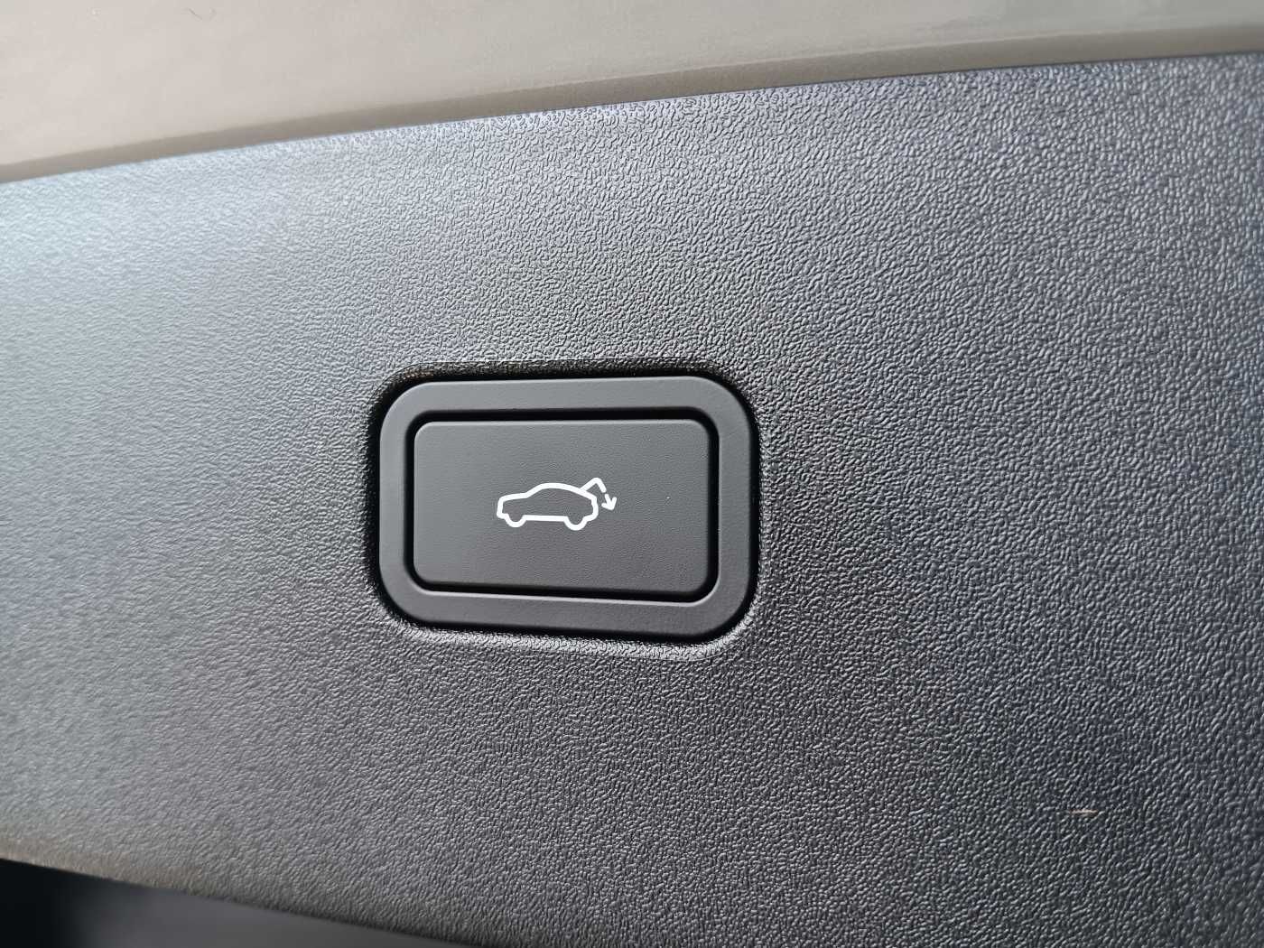 Fahrzeugabbildung Volvo EX30 CrossCountry Twin Performance Ultra