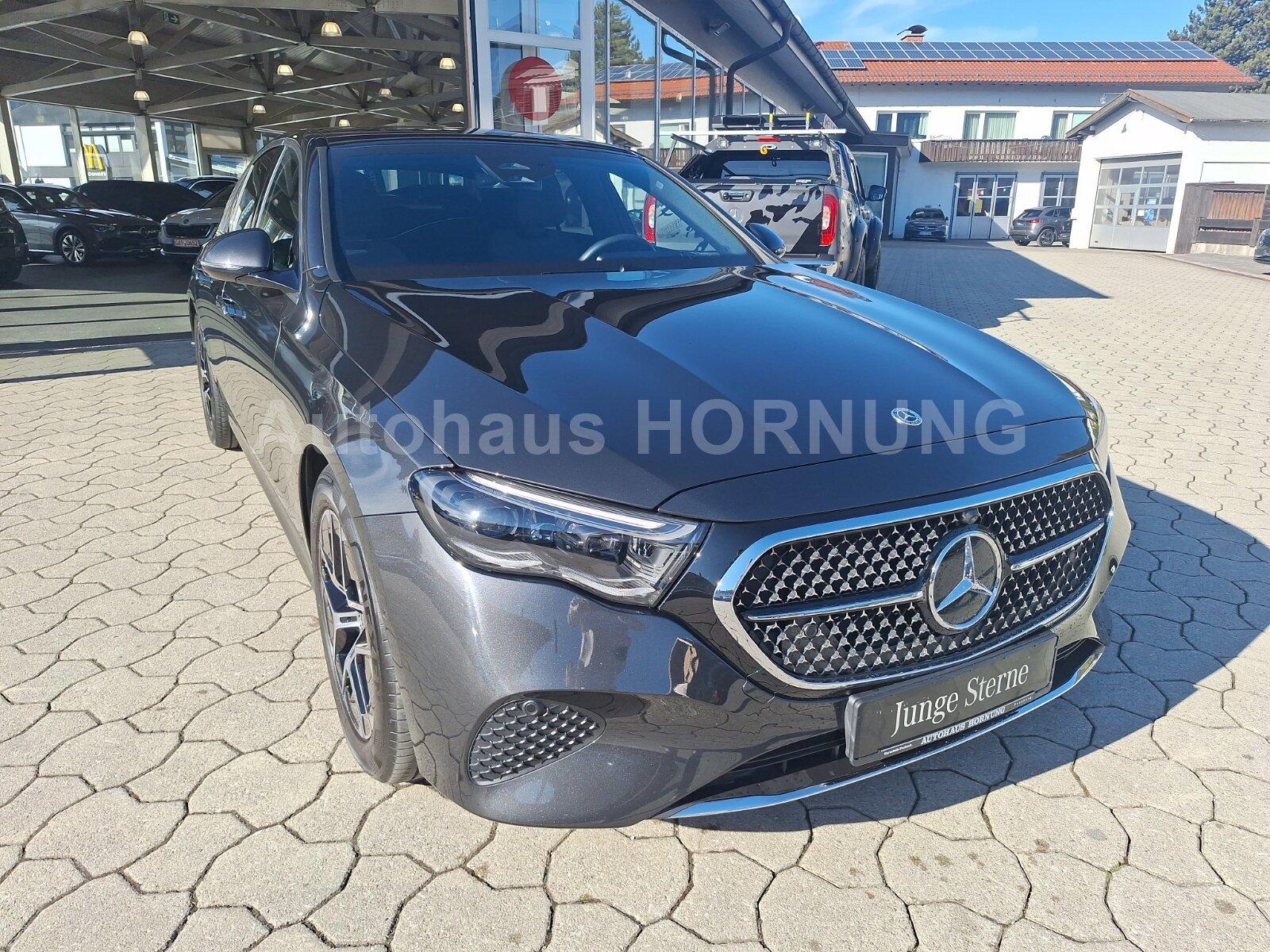 Mercedes-Benz E220d AVANDGARDE ADV+ DIGILIGHT DISTR MEMORY KGO