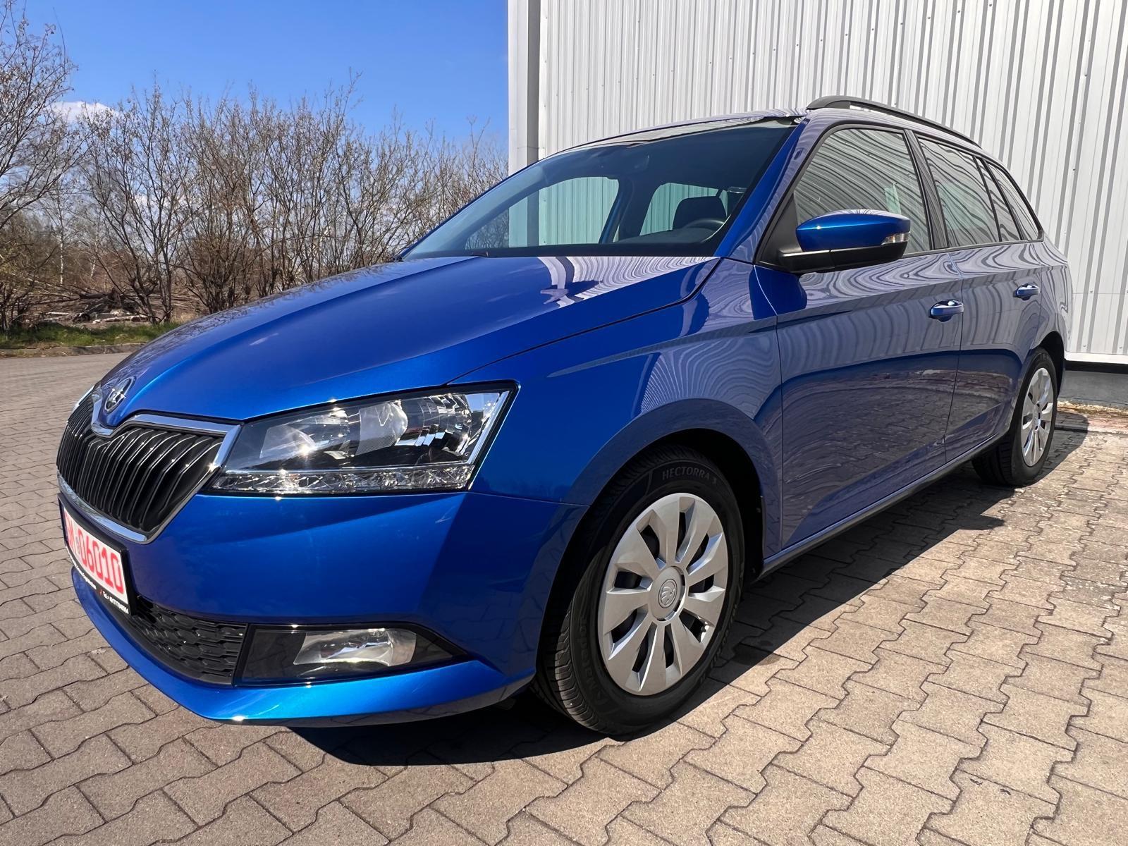 Skoda Fabia Combi AmbitionNaviPdcSitzh.GarantieBlis
