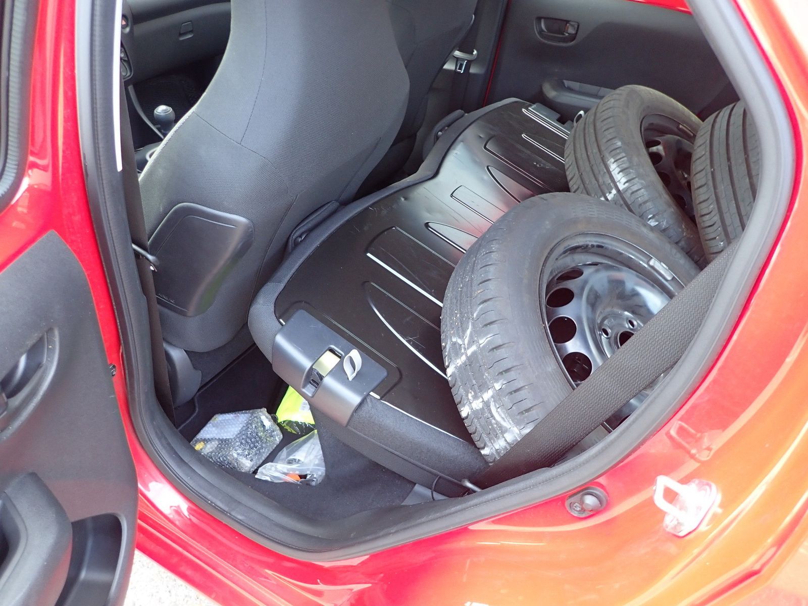 Fahrzeugabbildung Toyota Aygo X-BUSINESS/KLIMA/WKR/
