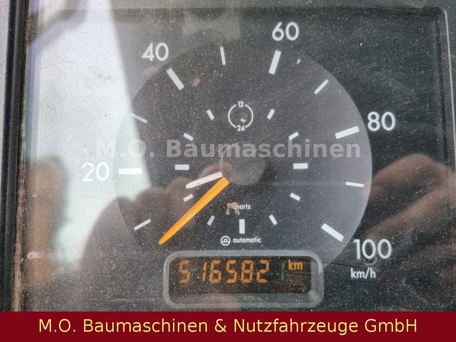 Fahrzeugabbildung Mercedes-Benz Actros 2636 / 6x4 / Blatt/Luft
