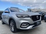 MG EHS Luxury PHEV 258Ps - silberne MG EHS