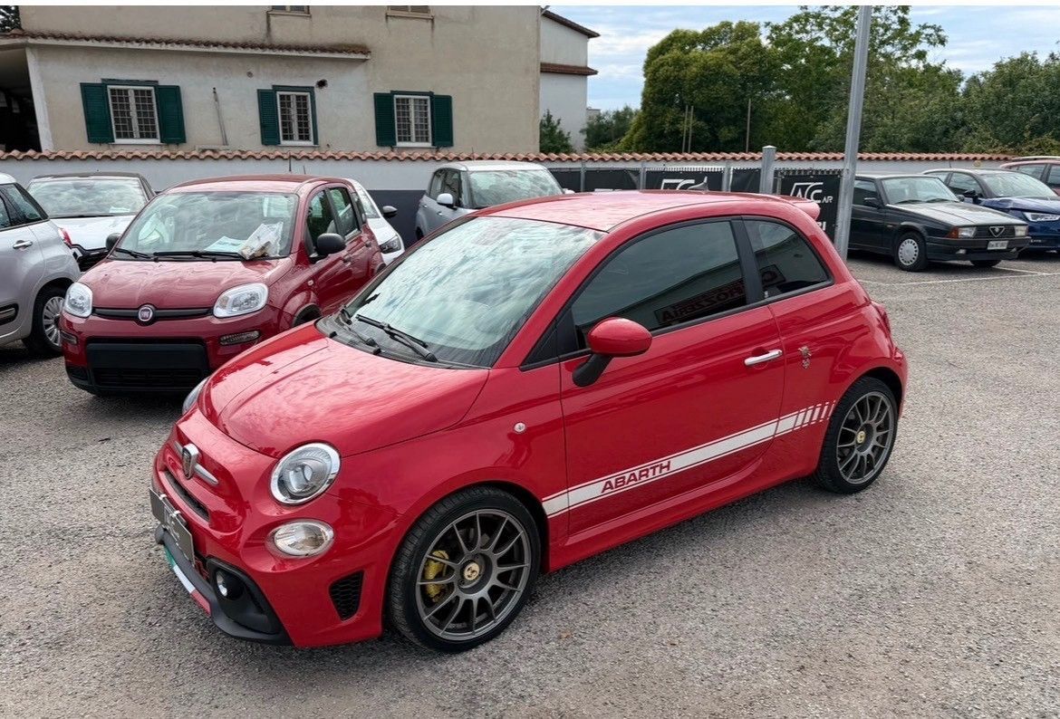 Abarth 595 1.4 Turbo T-Jet 145 CV imagem 3
