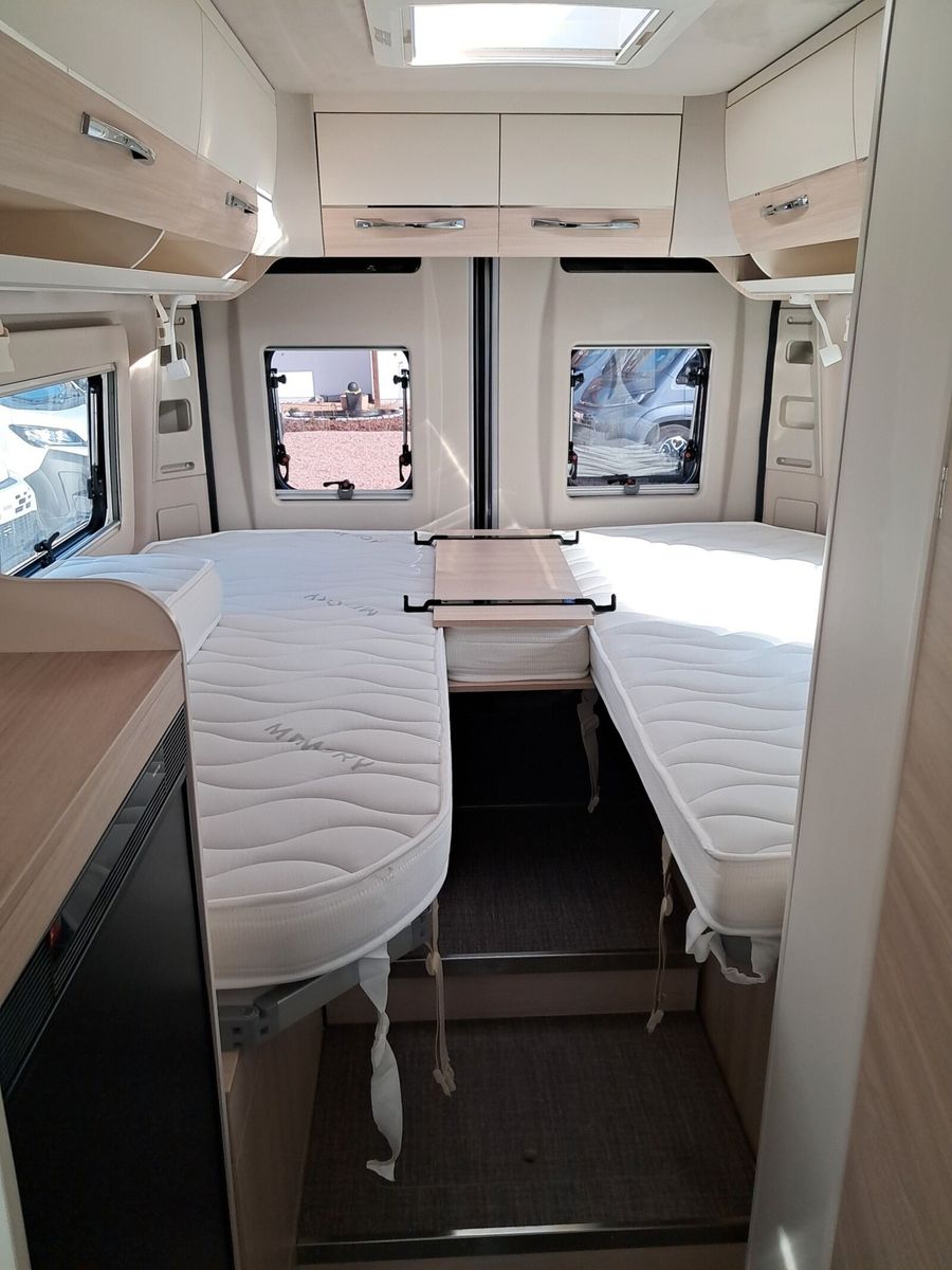 Fahrzeugabbildung Eura Mobil Van V 635 EB Automatik, 180 PS, Fahrassistenz