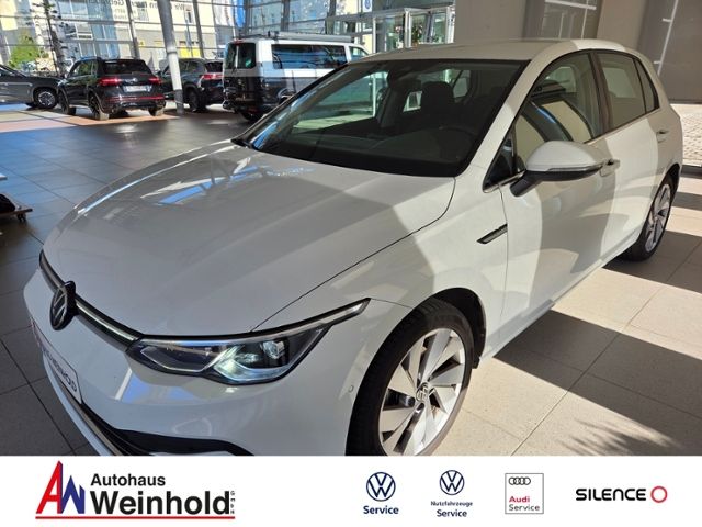 Golf VIII Style 2.0 TDI LED+ NAV ACC ERGO KAM
