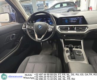 BMW 320 - 4
