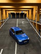 BMW M135i Heckantrieb/ M Performance  - blaue BMW M135