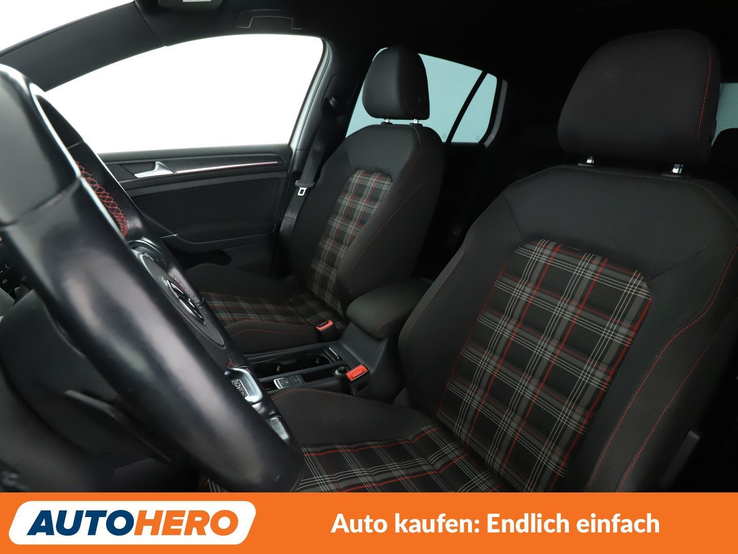 Volkswagen Golf VII 2.0 TSI GTI Performance BMT Aut.*NAVI* foto 10