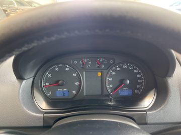 Volkswagen Polo IV Comfortlin *KLIMA*ELEKTR.FENSTER-SPIEGEL