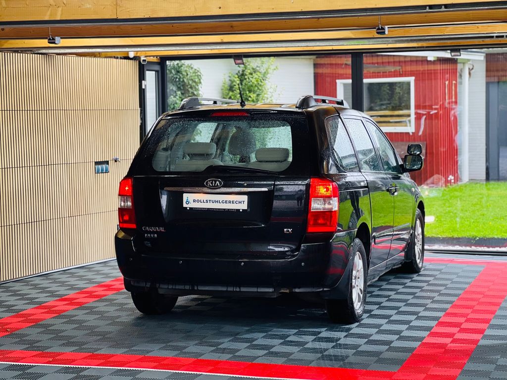 2010 Kia Carnival