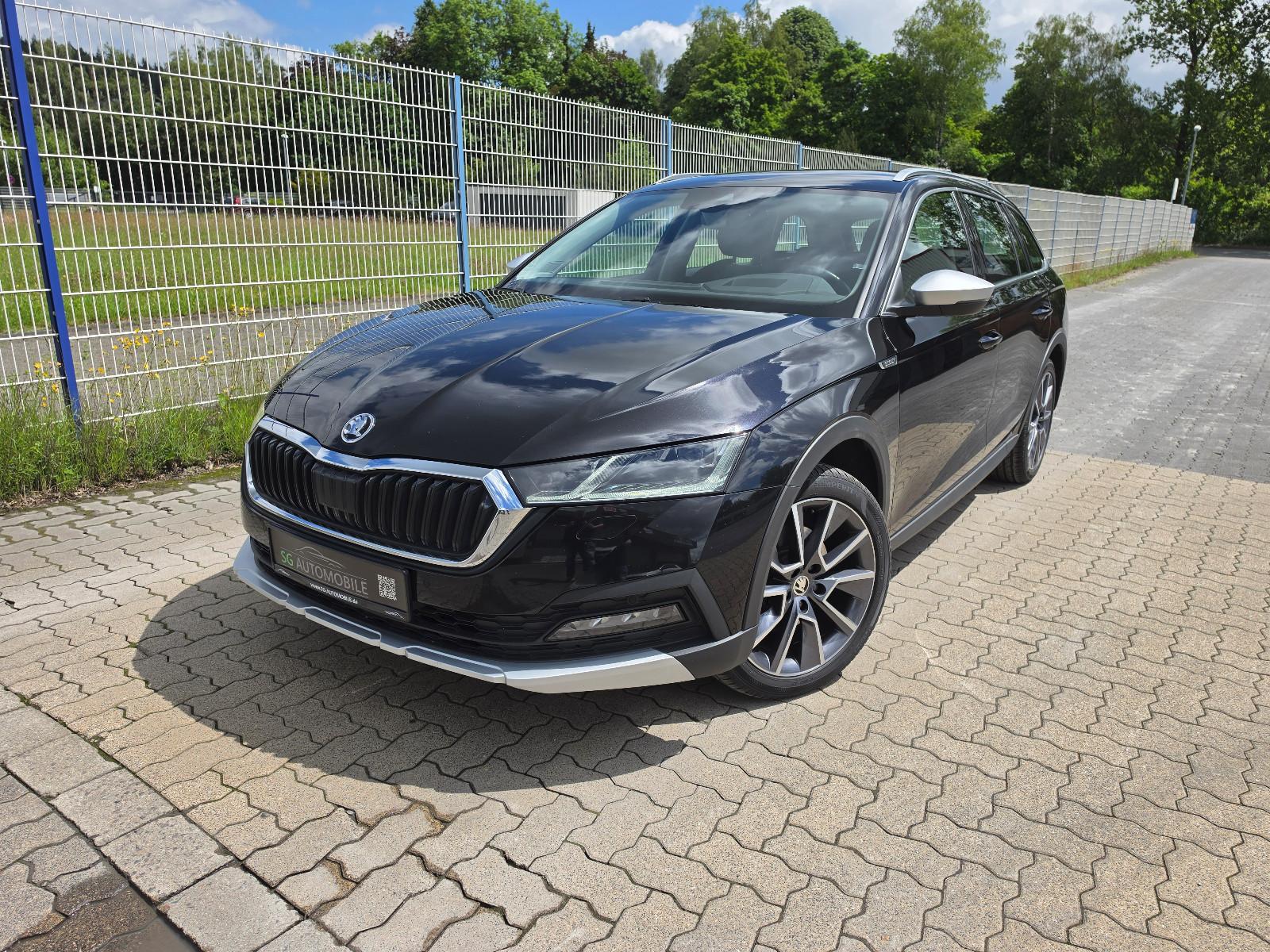 Skoda Octavia Combi Scout 2.0 TDI DSG 4x4 °MATRIX°AHK°