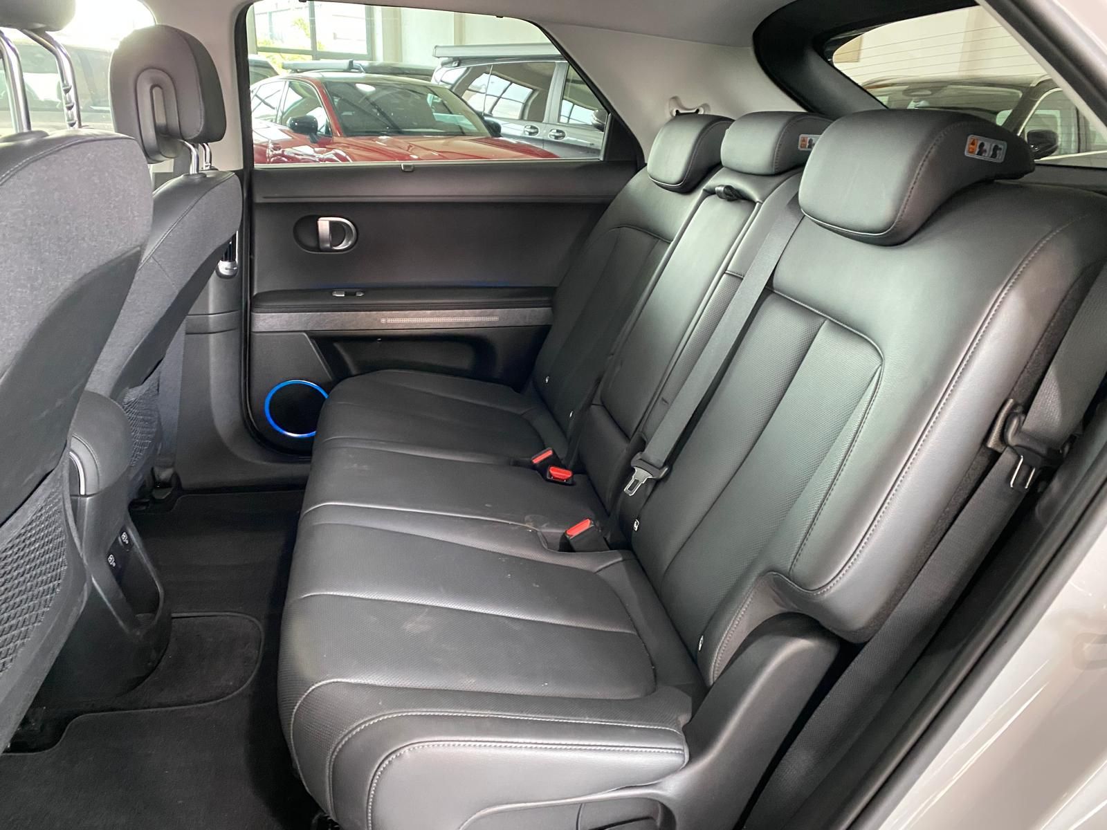Fahrzeugabbildung Hyundai IONIQ 5 Uniq/Leder/360/HUD/DIS/77 kw/h