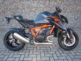 KTM 1390 Super Duke R EVO / 4 Jahre Garantie - KTM MOTORRAD