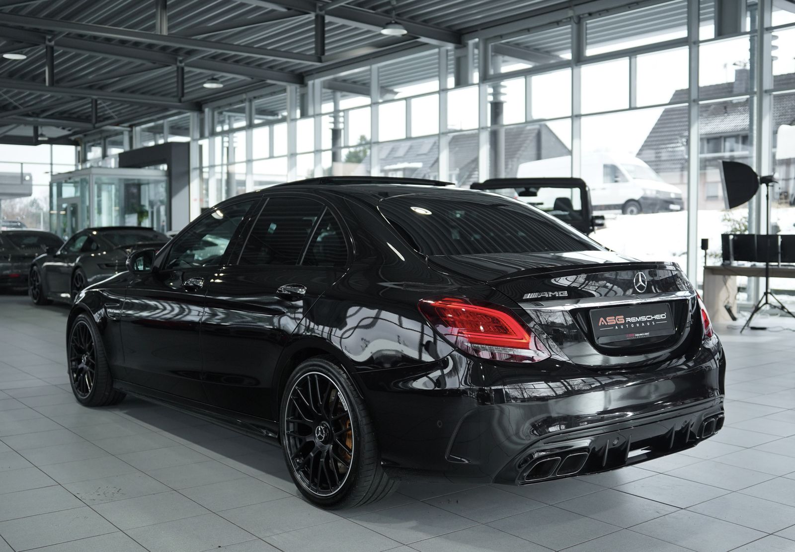 Mercedes Benz C 63 Amg