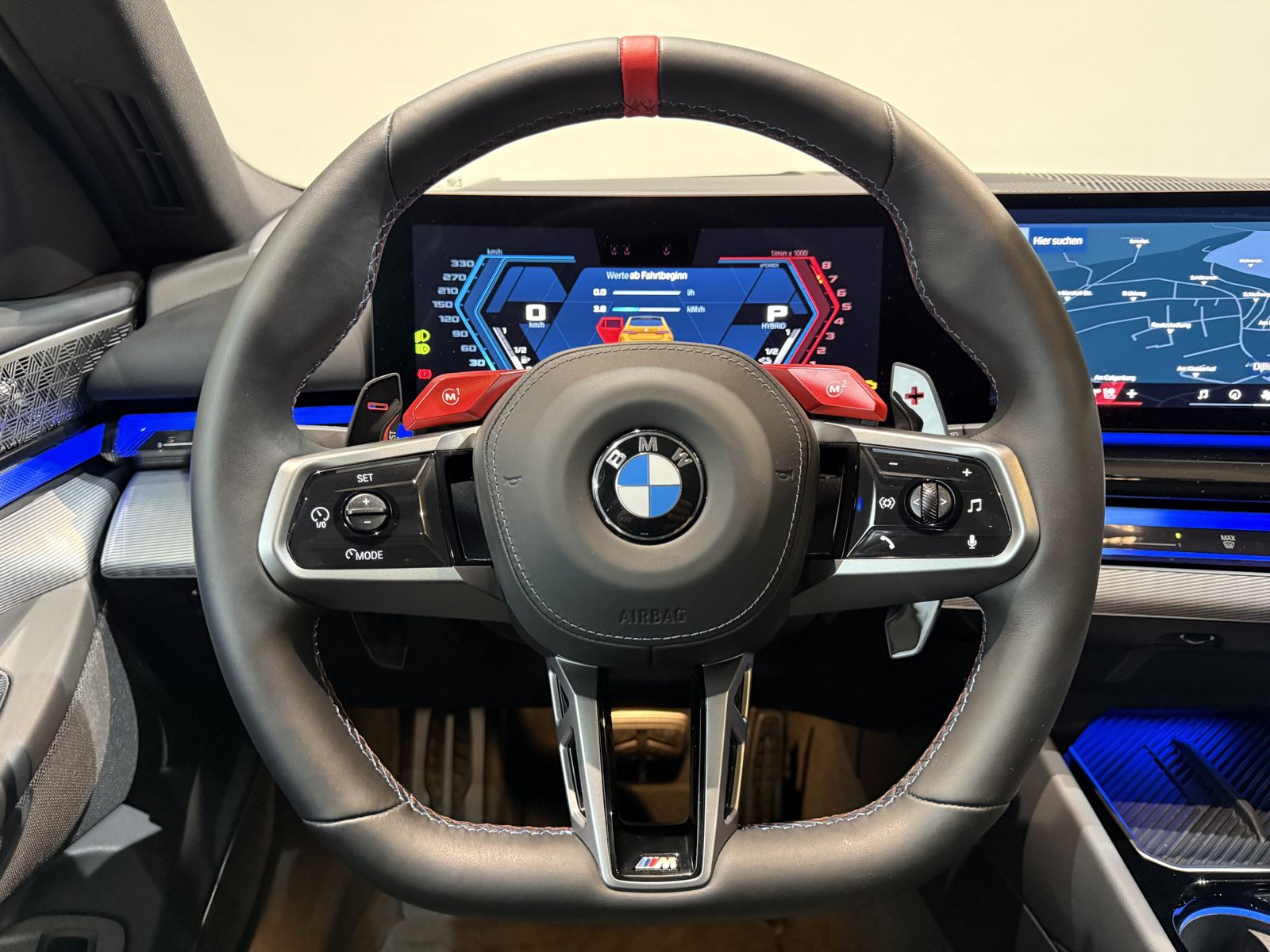 Fahrzeugeinzelansicht 8 Fahrzeugabbildung BMW M5 Touring |Sonderlackierung |Sitzbelüftung |Bow