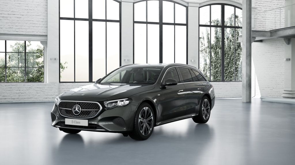 2025 Mercedes-Benz E 300