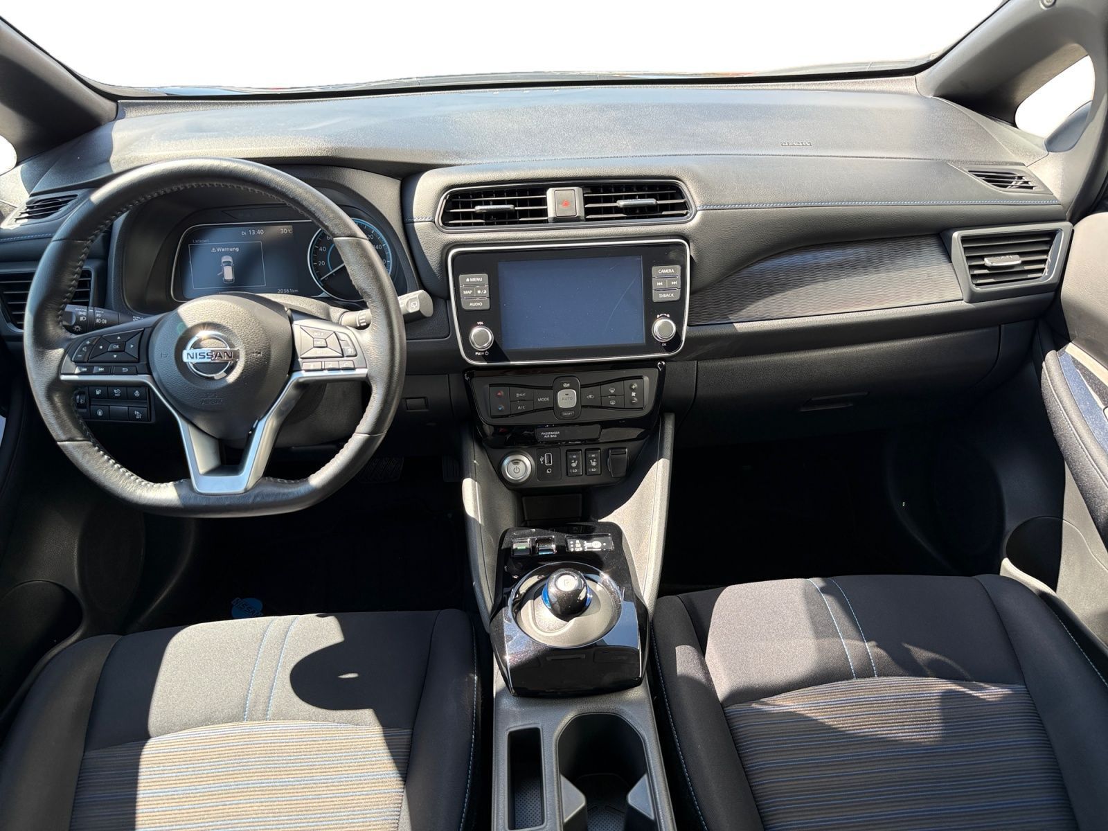 Fahrzeugabbildung Nissan Leaf ZE1 40kWh 360º*ACC*CARPLAY
