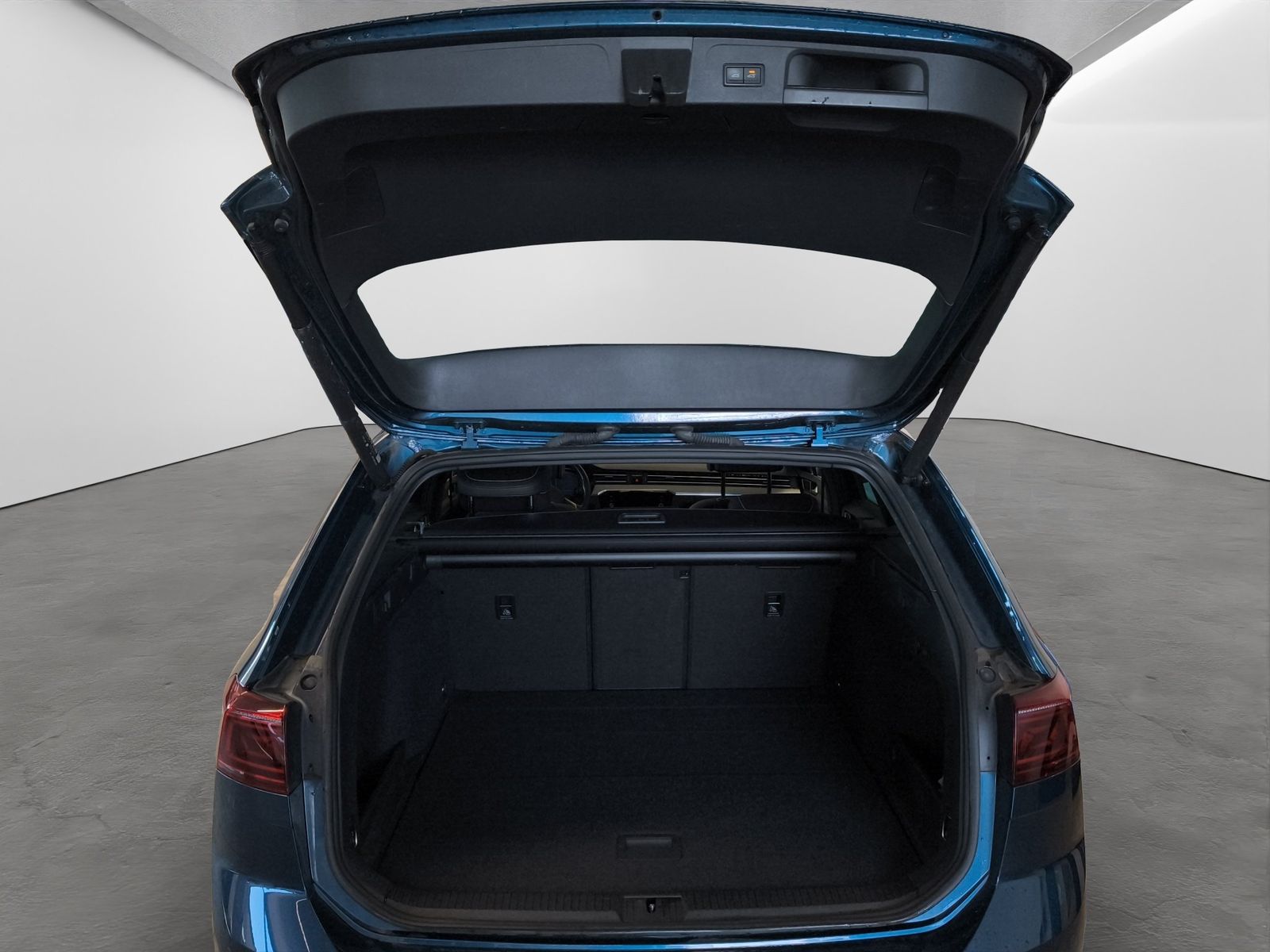 Volkswagen Passat Variant - Bild 7