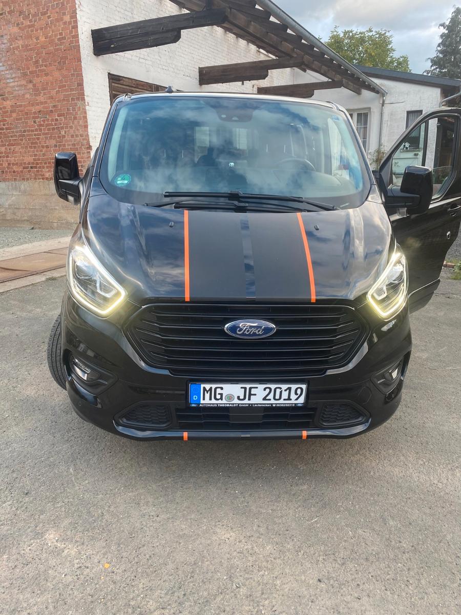 Ford Tourneo Custom/Titanium Sport