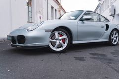 Fahrzeugabbildung Porsche 996 Turbo Coupé  *Schalter / Schalensitze*