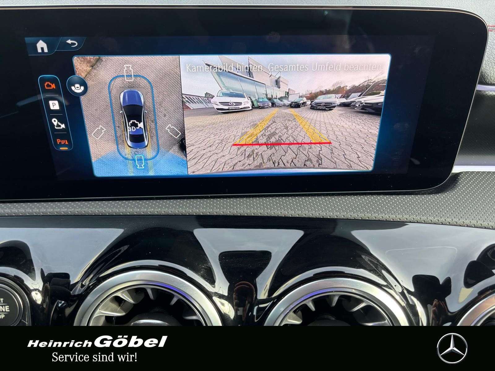 Fahrzeugabbildung Mercedes-Benz AMG CLA 35 4M PANO*BURMESTER*DISTRONIC*MEMORY*