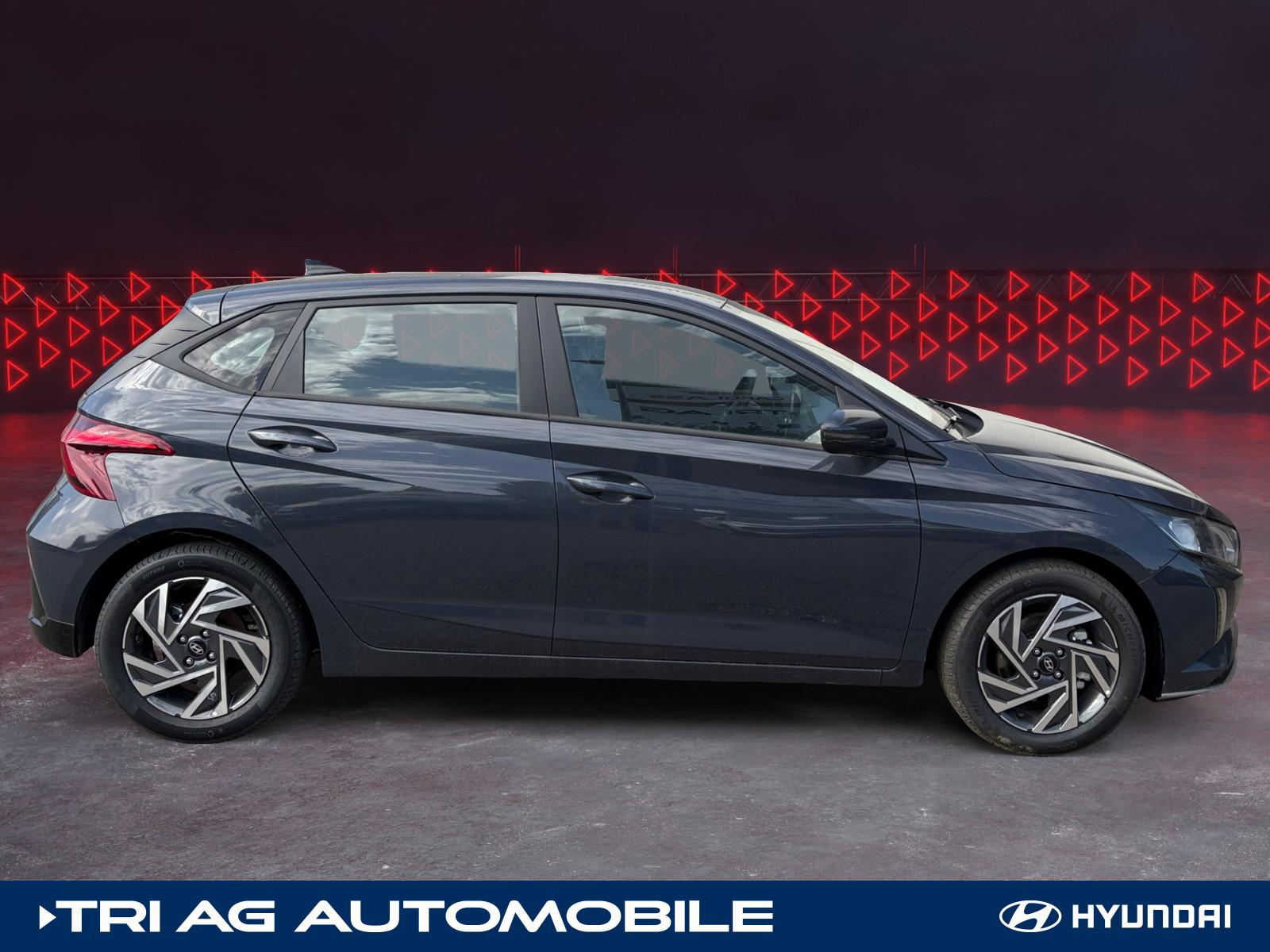 Hyundai i20 Trend Navigation Sitzheizung Einparkhilfe uv