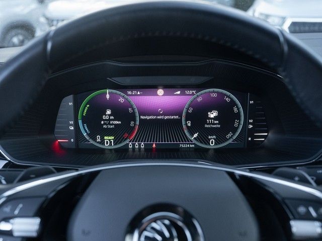 Superb Combi 1.4 iV L&K DSG 360°+AHK+DCC+MATRIX