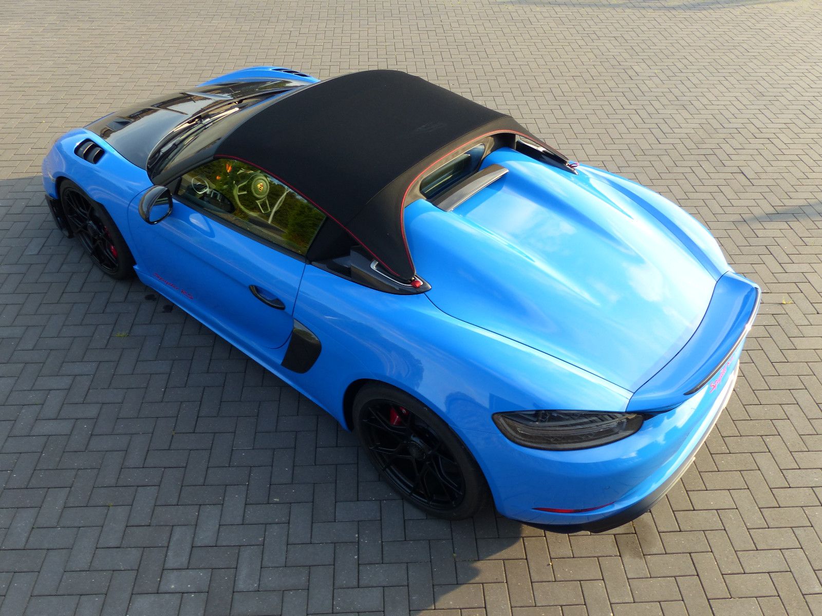 Fahrzeugabbildung Porsche 718 Boxster Spyder RS