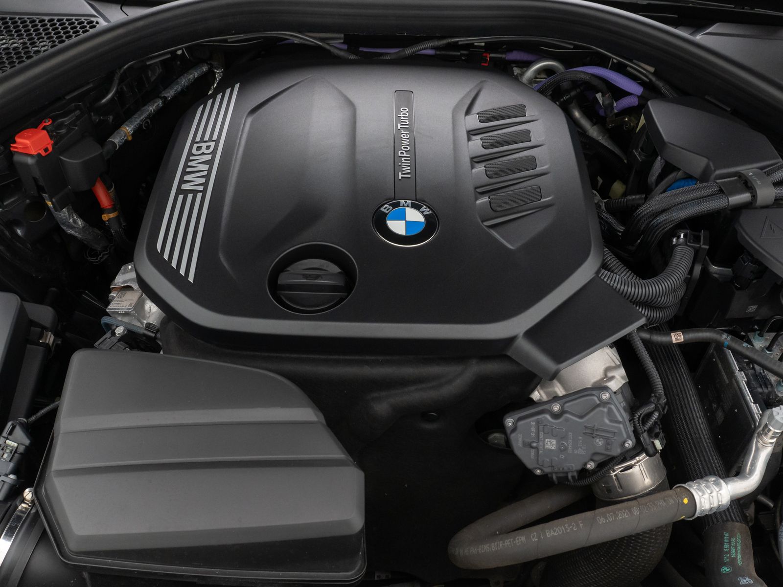 Fahrzeugabbildung BMW 320d Sport Line HUD DAB Kamera Alarm HiFi Leder