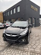 Hyundai ix35 Rückfahrkamera/ USB/Sitzheizung/1 Hand - Hyundai ix35 in Hamburg
