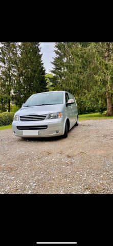 Volkswagen VW T5 Transporter 2.5 TDI (AXD)