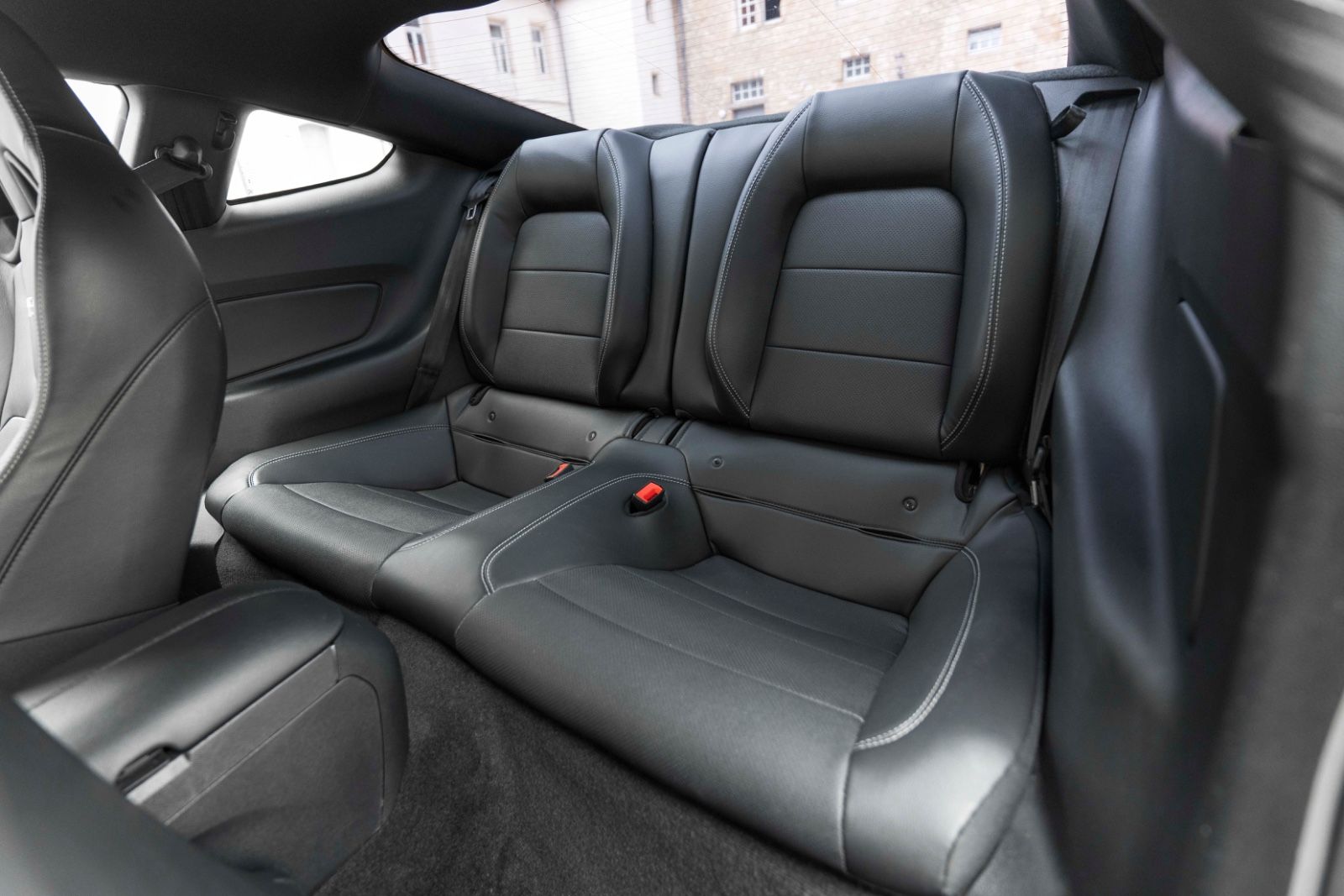 Fahrzeugabbildung Ford Mustang GT 5.0L RECARO TOTW LED KAM NAV