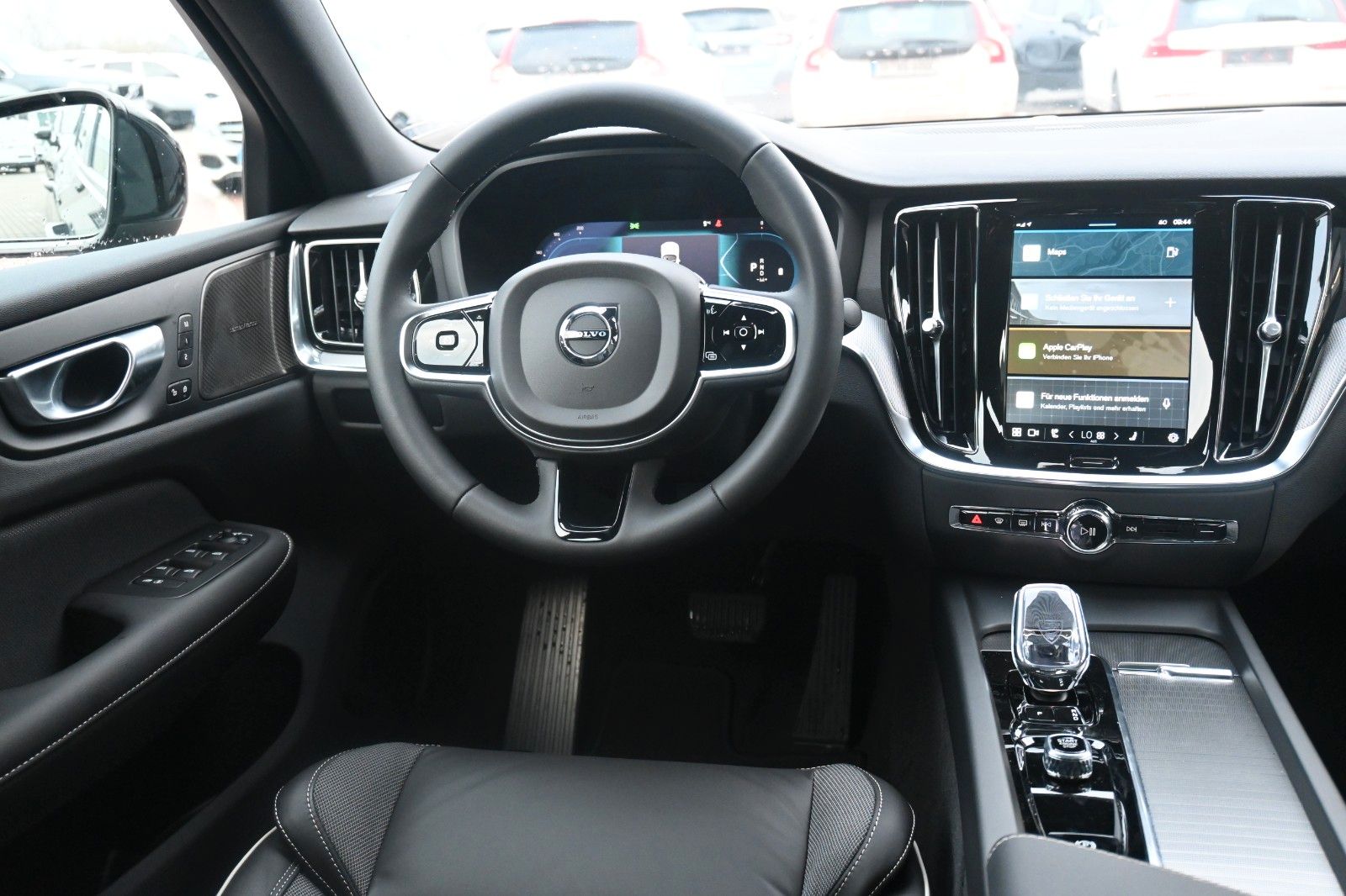 Fahrzeugabbildung Volvo S60 B4 B DSG Plus Dark*STHZG*360°*PANO*ACC*AHK