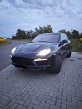 Porsche Cayenne Turbo - Porsche Cayenne aus 2011: Turbo