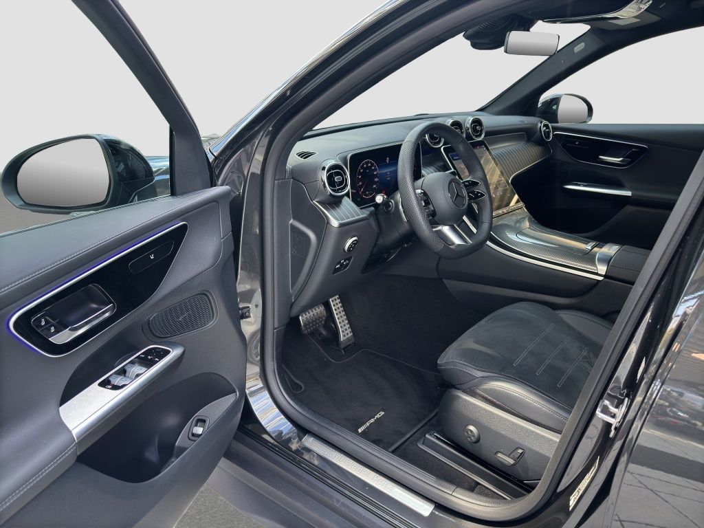 Fahrzeugabbildung Mercedes-Benz GLC 200 4MATIC AMG*NIGHT*Navi*KeyLess*PDC*RFK