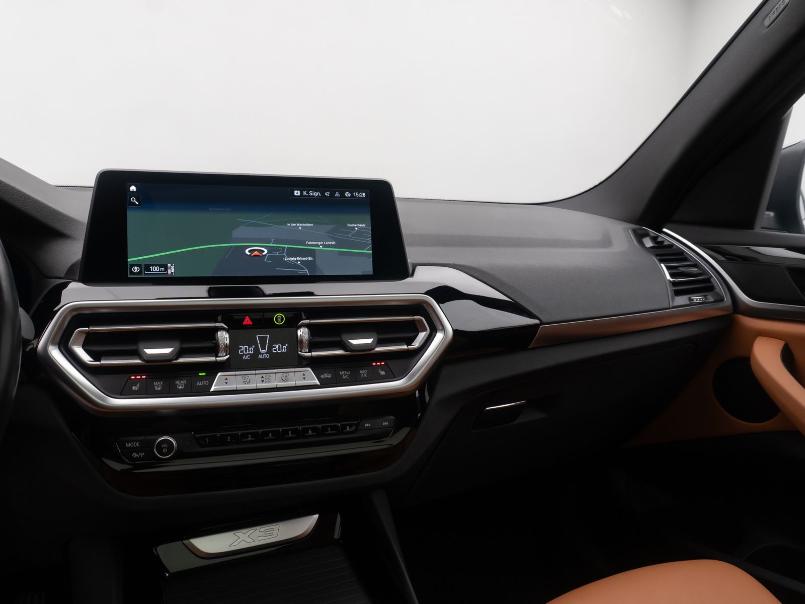 Fahrzeugabbildung BMW X3 xD20d Panorama Kamera DAB AHK Sport 19Zoll