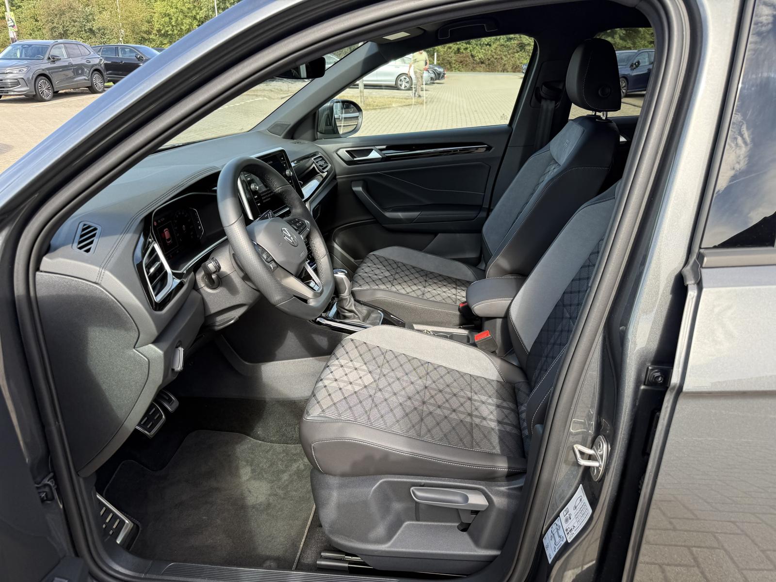 Volkswagen T-Roc R-Line,18-Zoll,IQ-Drive,R.Kam,Kessy,Side., миниатюра 17