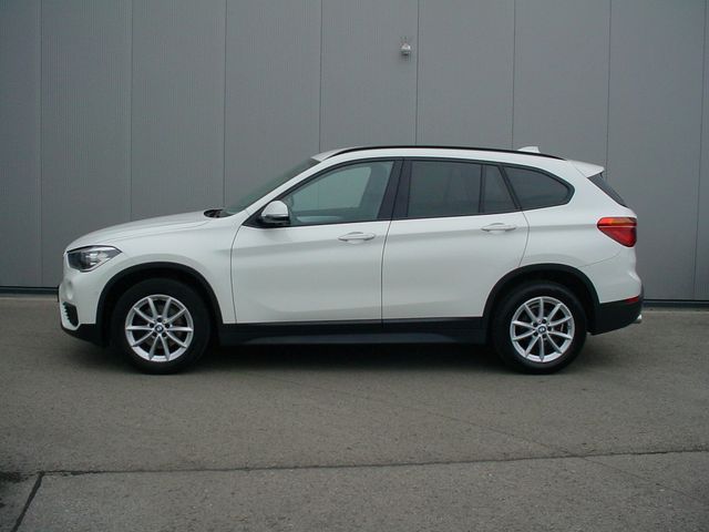 BMW X1sDrive18i*NAVI*SPORTSITZE*PDC****