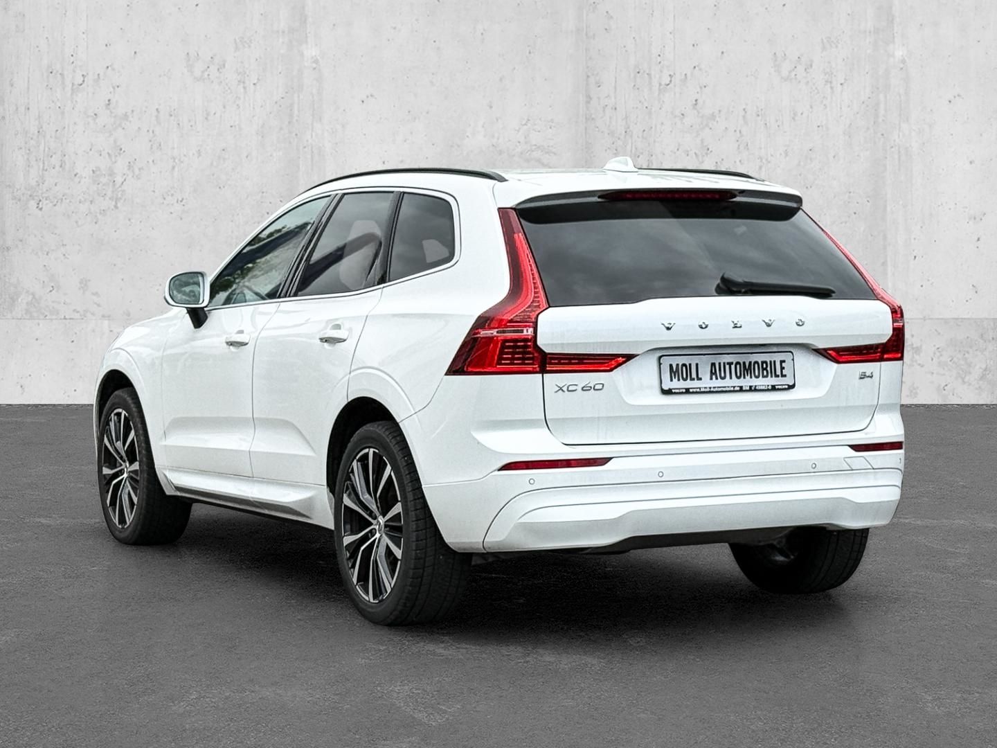 Volvo XC60 Core 2WD StandHZG Digitales Cockpit Soundsy imagem 2