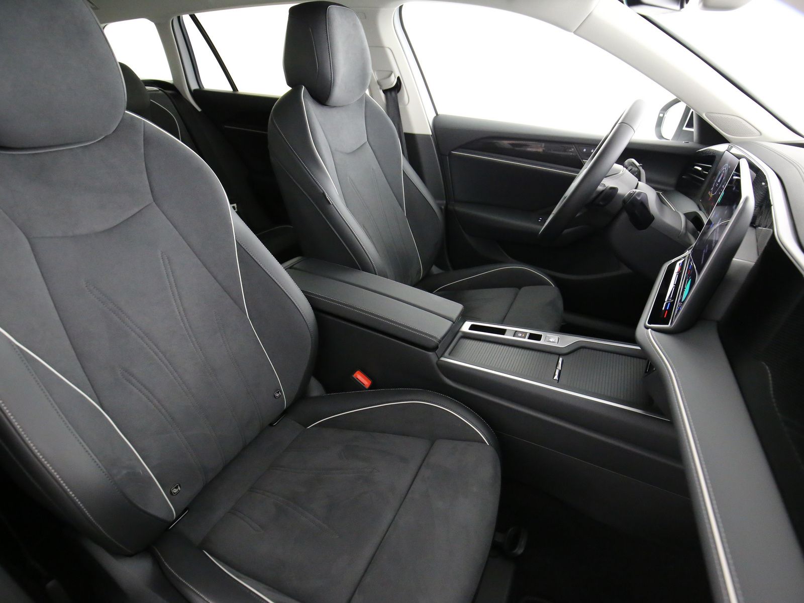 Volkswagen Passat Variant - Bild 18