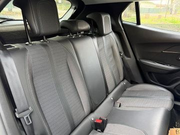 Peugeot 2008 - 10