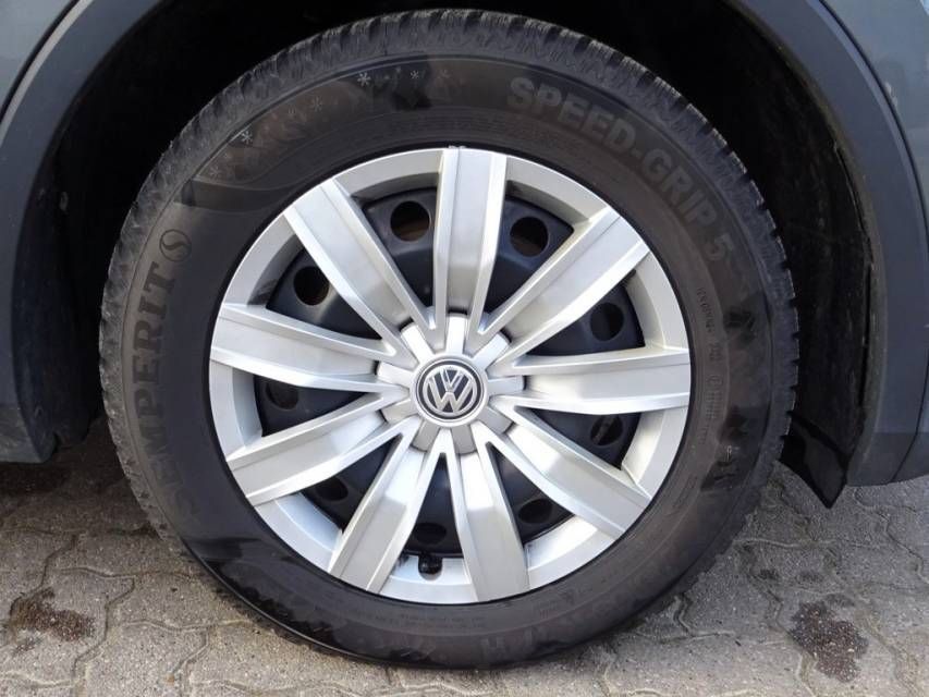 Fahrzeugabbildung Volkswagen Tiguan 1,4 TSI  Trendline