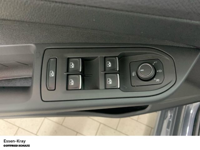 Volkswagen Golf - Bild 10