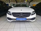 Mercedes-Benz E 220 d T Modell/LEDER/AHK/GARANTIE/ALU/LED/ - Mercedes-Benz E-Klasse: T Modell