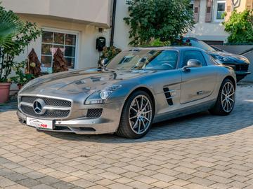 صورة 10 لـ 2012 Mercedes-BENZ SLS AMG