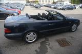 Mercedes-Benz CLK 320 Cabrio Eleg.Autm.KLIMA*LEDER*SHZG*KAMERA - Mercedes-Benz 320: 320e