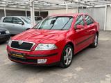 Skoda Octavia Lim. 1.6 Autom. Xenon 1. Hand - gebrauchte Skoda Octavia aus dem Jahr 2006
