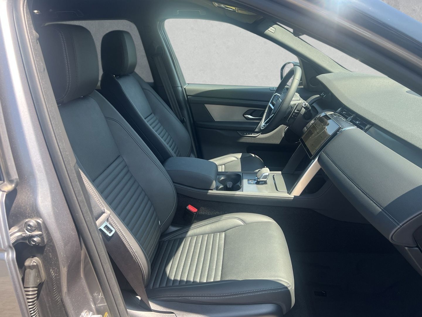 Land Rover Discovery Sport P200 Dynamic SE *AHK*KomfortP* imagem 3