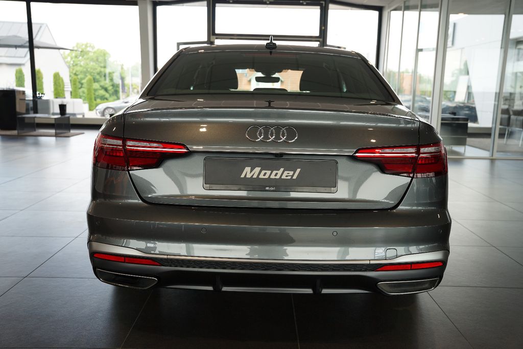 AUDI A4 Limousine 35 TDI S line | MMI Plus | AHK AUDI A4 Limousine 35 TDI S line | MMI Plus | AHK